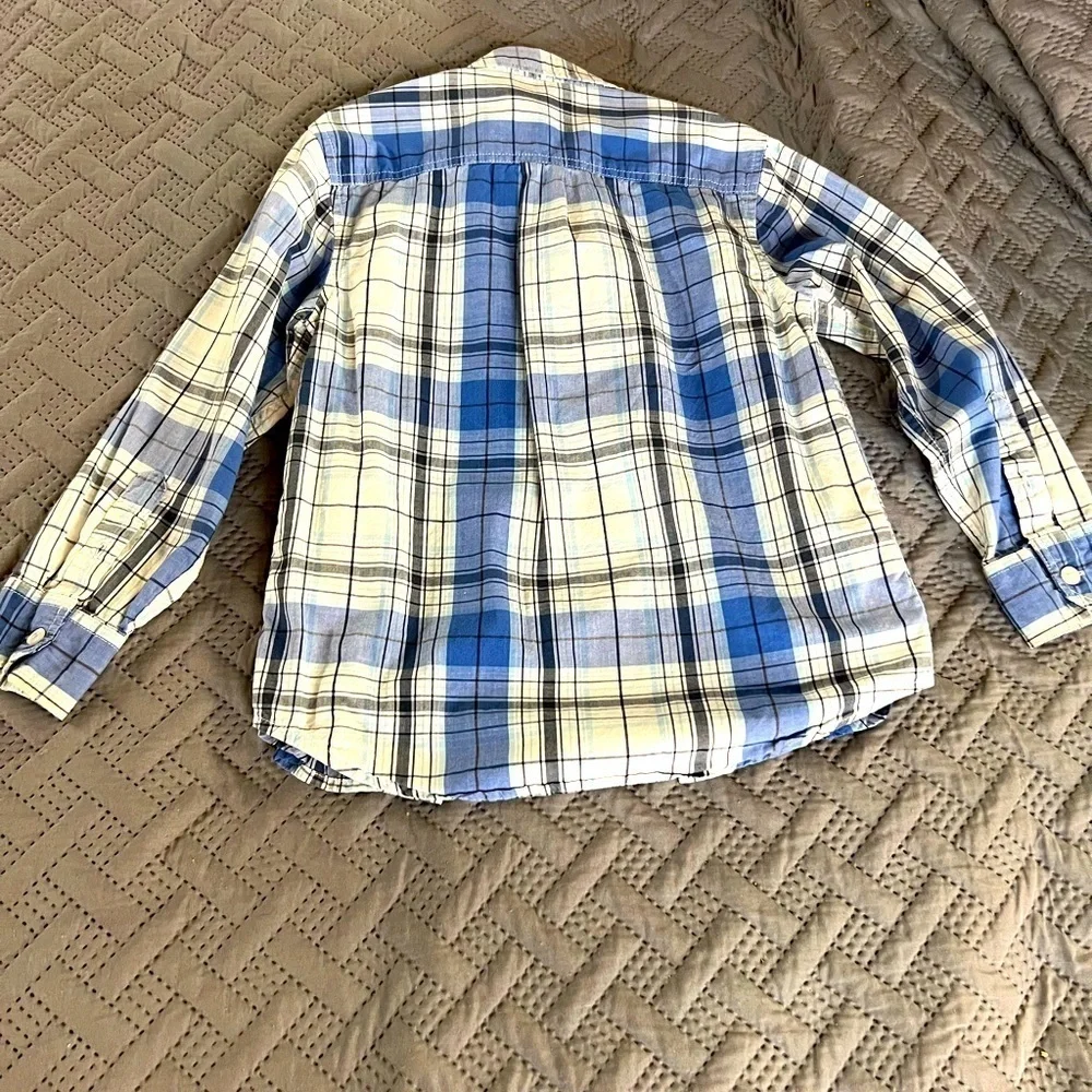 Old Navy Shirt​​​​